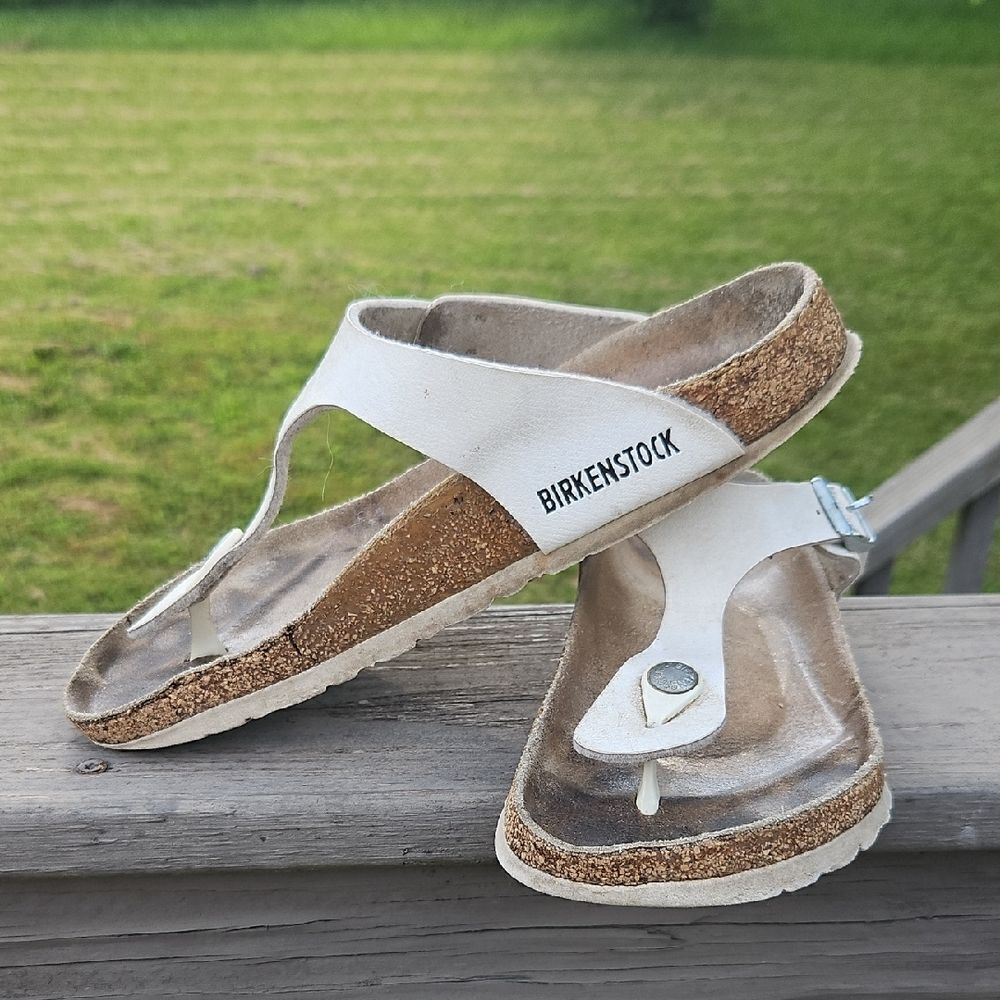 Birkenstock Gizeh White Leather Sandals Size 38 (US 7-7.5)